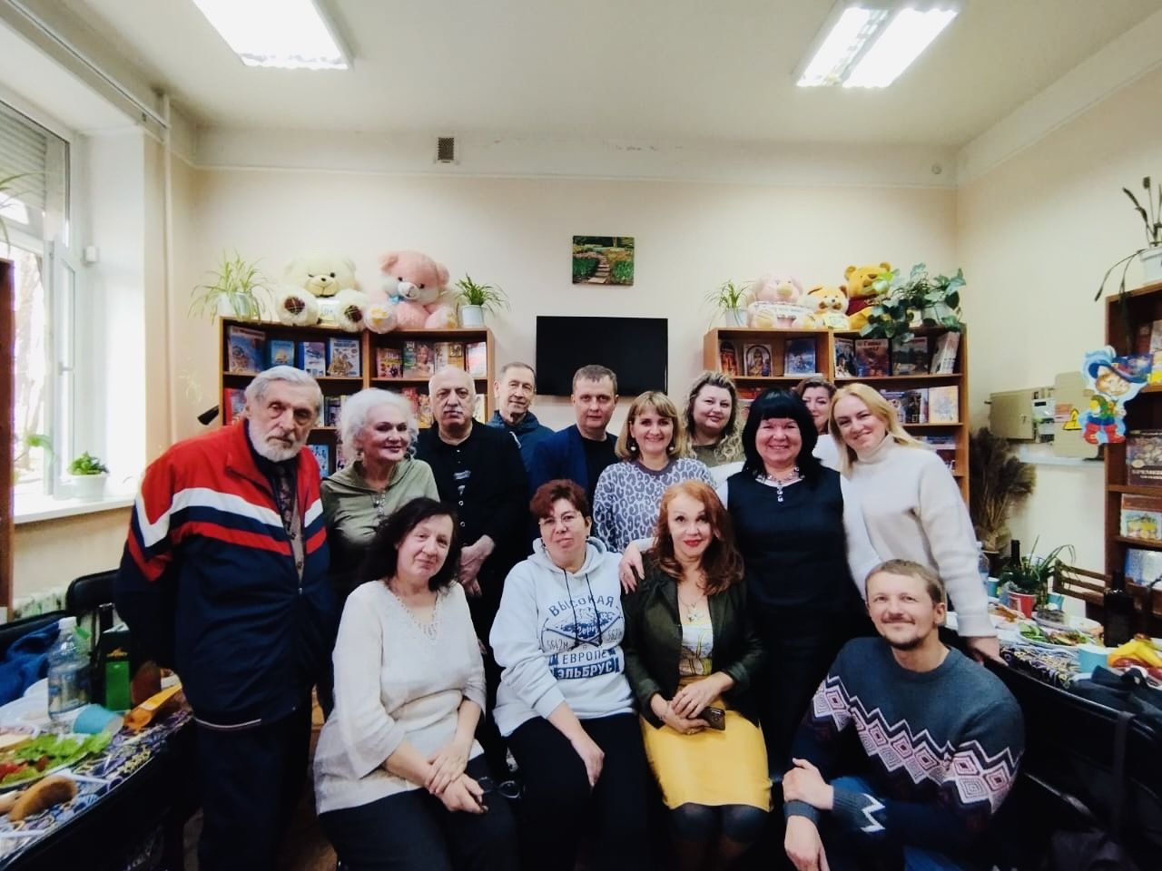 У КИСЛОВОДСКИХ ЖУРНАЛИСТОВ НОВЫЙ ПРЕДСЕДАТЕЛЬ У КИСЛОВОДСКИХ ЖУРНАЛИСТОВ НОВЫЙ ПРЕДСЕДАТЕЛЬ